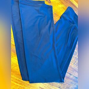 Xersion Quick-Dri size Medium